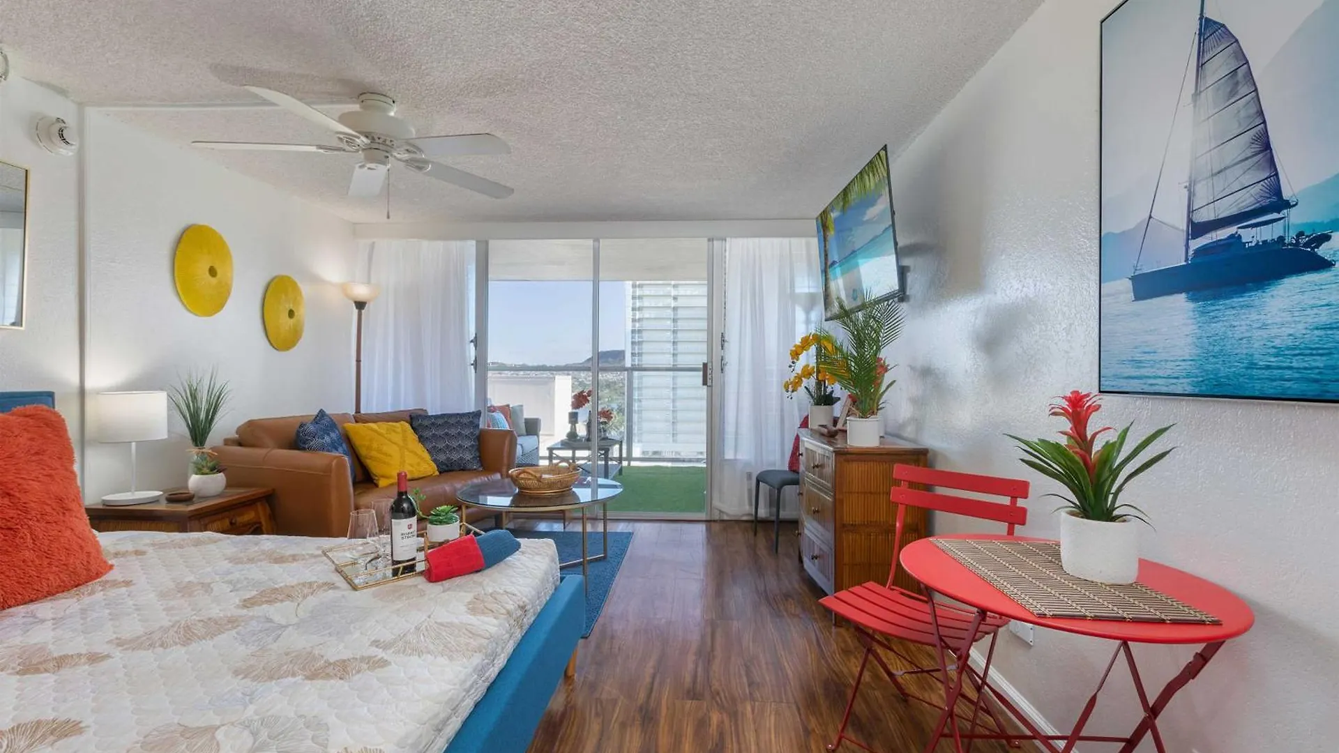 Vibrant Studio In The Heart Of Waikiki! Apartment Honolulu