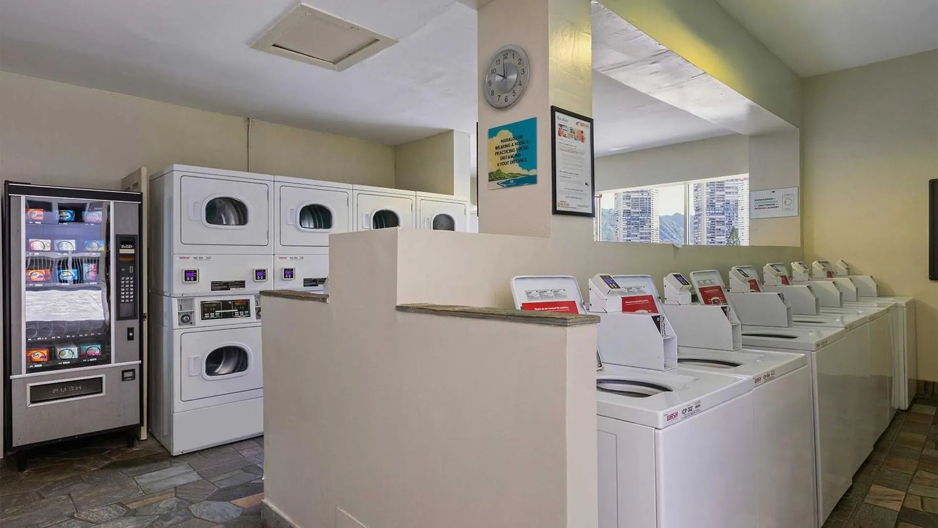 Vibrant Studio In The Heart Of Waikiki! Apartment Honolulu