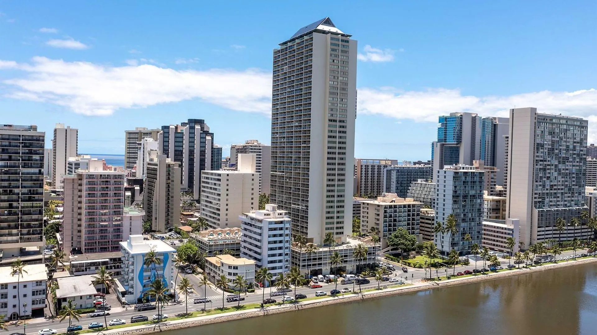 Vibrant Studio In The Heart Of Waikiki! Apartment Honolulu 0*,